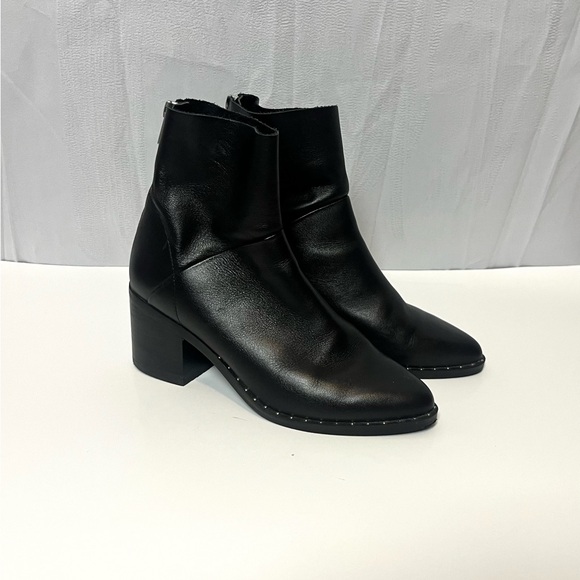 Treasure & Bond Women's Leather Mid Block Heel Bootie in size US 6.5M - Picture 4 of 13